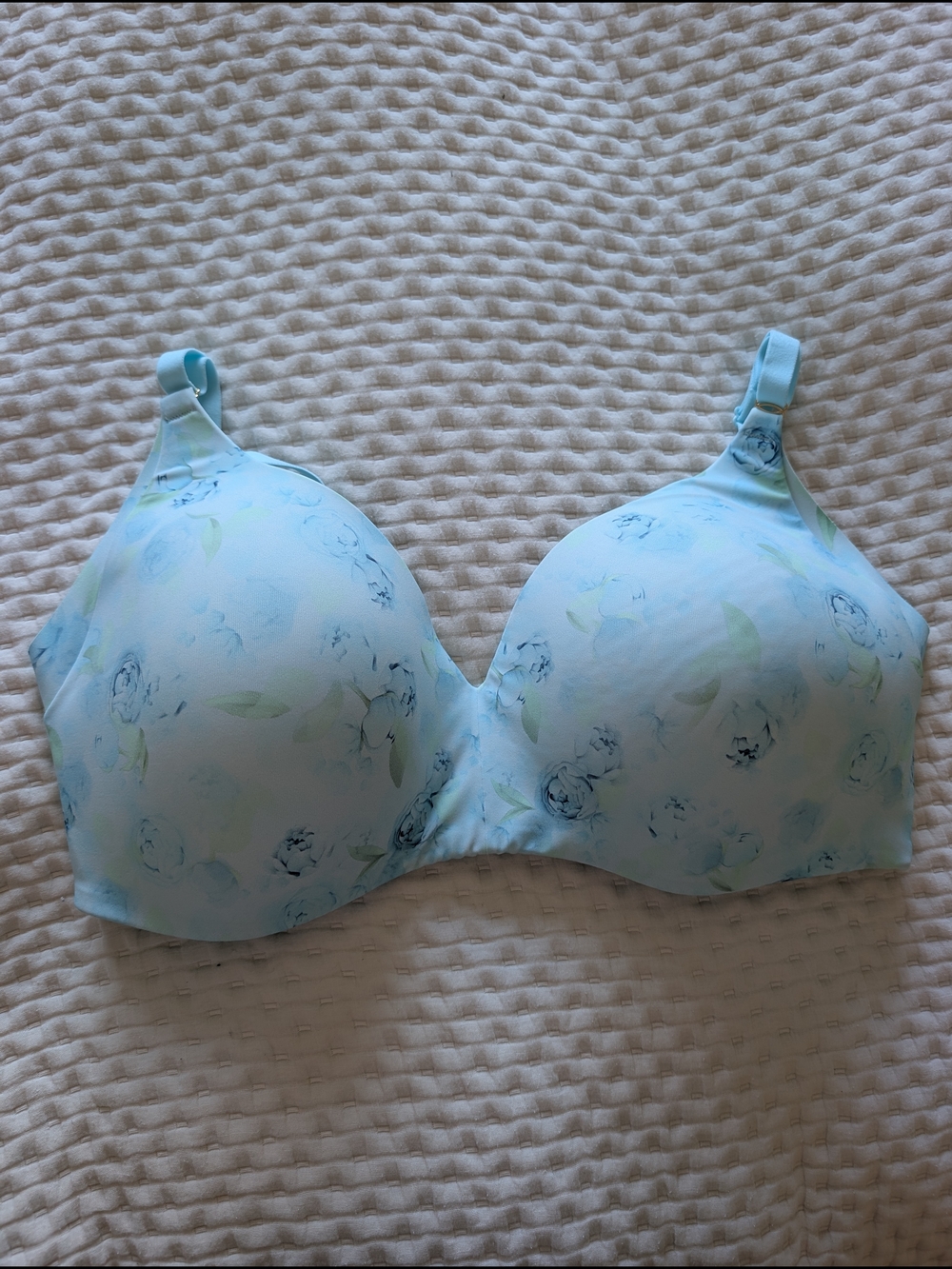 38DD NWOT Light Blue Floral T-Shirt Bra - Women Intimates